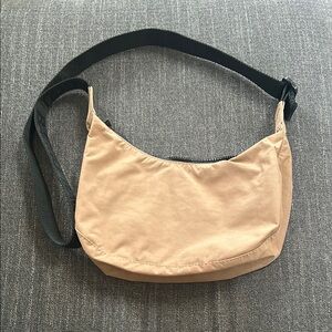 NWT Baggu Small Crescent - Cocoa